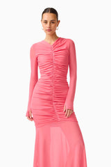 CURAAE Cleo Long Sleeve Maxi Dress in Pink with front gathering & thumbholes close up shot