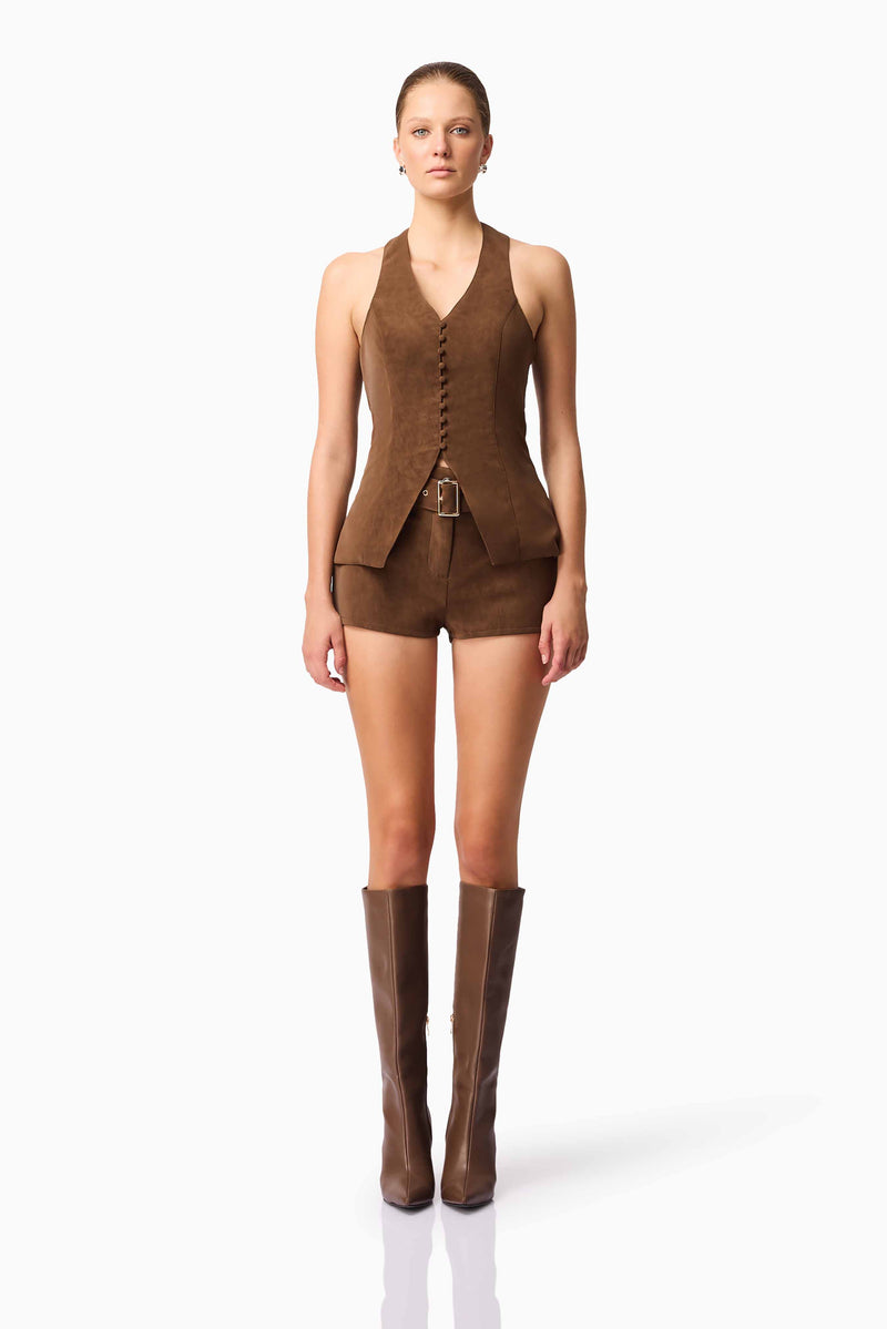 Blonde model wearing CURAAE Venus Suede Set in Brown front pose