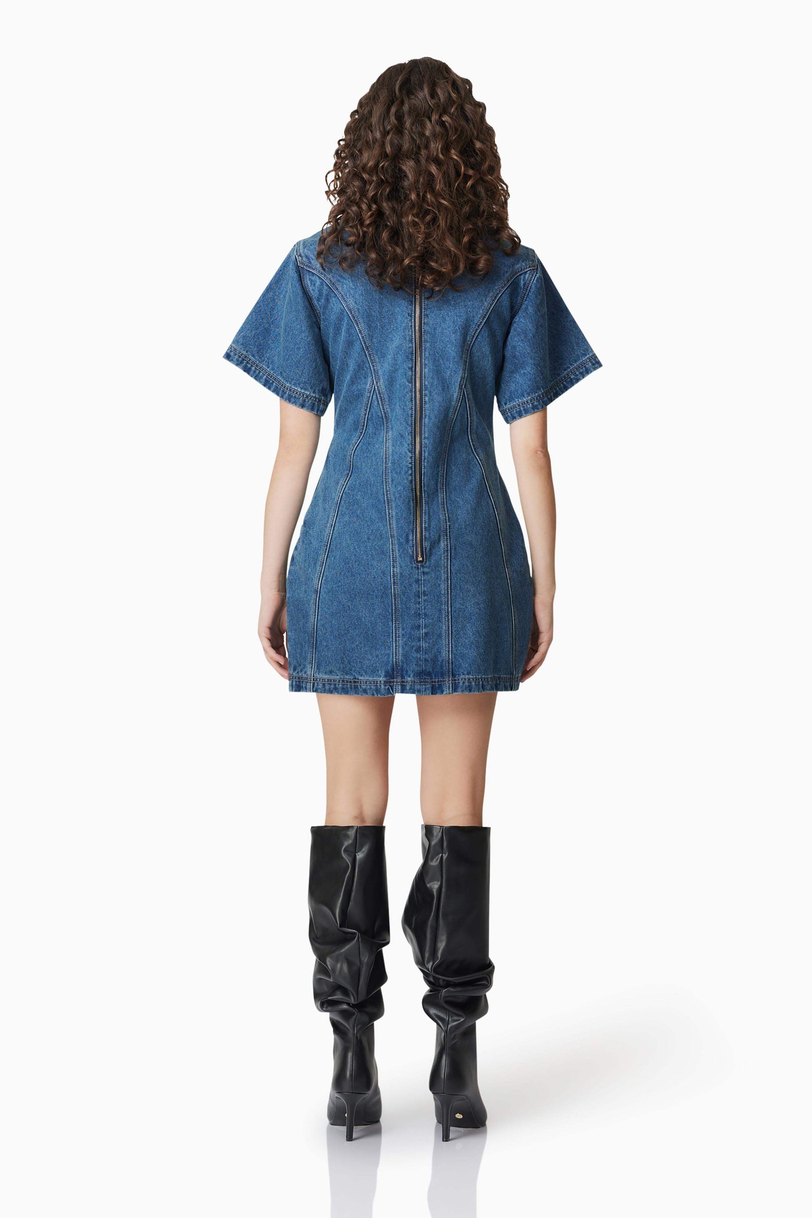 elliatt times dress blue Floral Crochet Dress Sale Elliatt Elliatt Times Dress Blue Multi ELLIATT  Times Dress In Blue| FashionPass