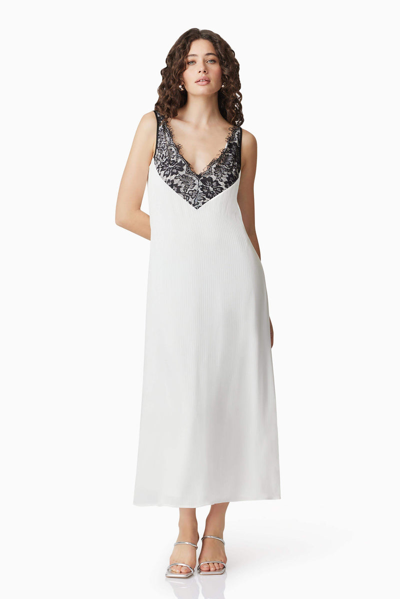 elliatt valentina midi dress Buy Elliatt White Valentina Midi Dress in Lace For Women Online