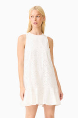 Blonde model wearing the Sierra Mini Shift Dress in White close up shot