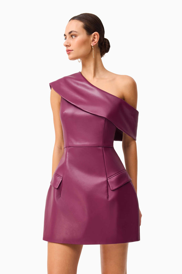 Brunette model wearing the Nova Off The Shoulder Mini Dress in Purple close up shot 