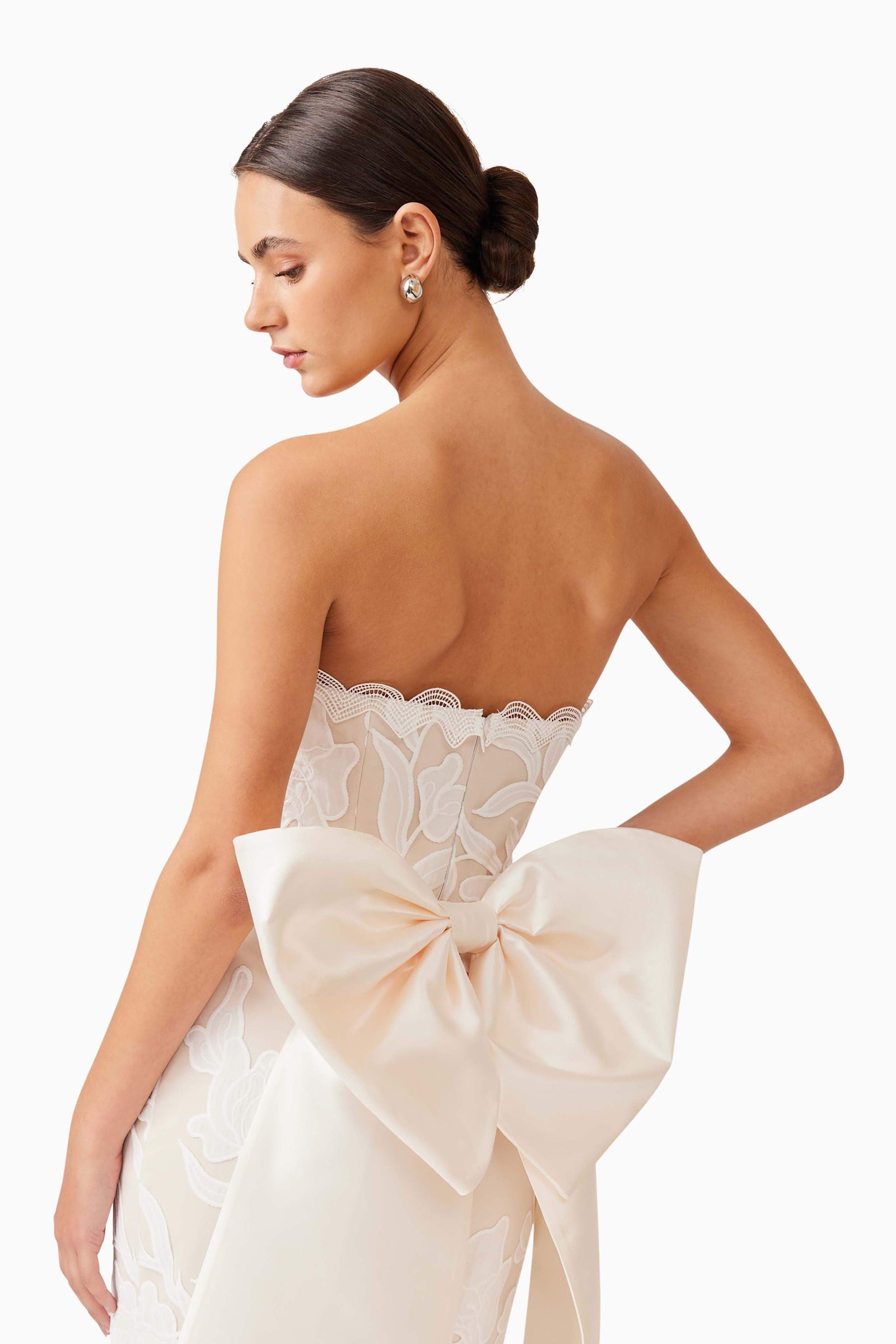 Florian Bow Mini Dress in White | Elegant Lace Design  Elliatt