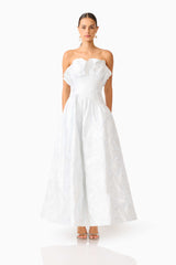 Brunette model wearing the Laurel Sleeveless Maxi Dress in Silver front shot