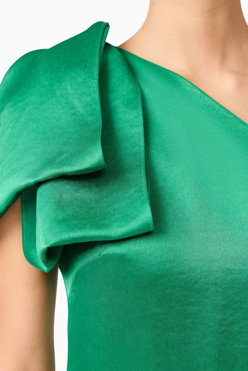 Brunette model wears Ameera Midi Dress in Green detail shot