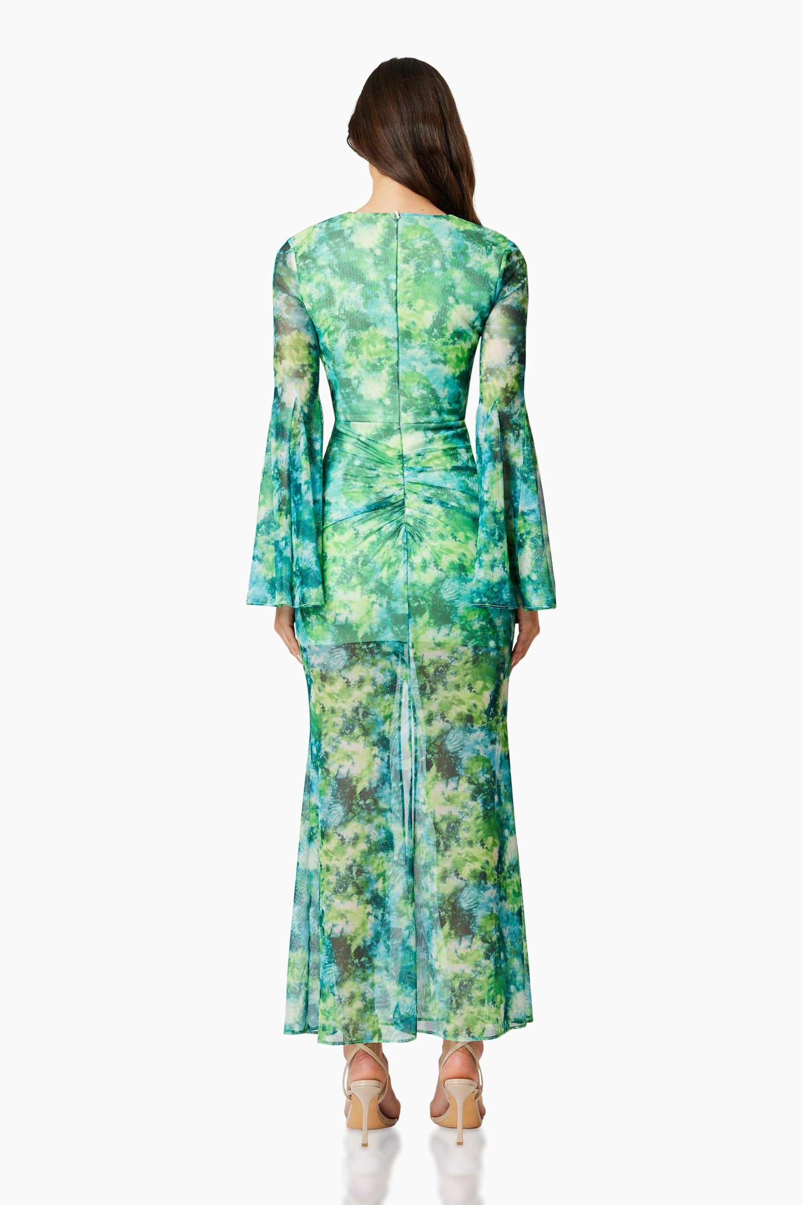 experience maxi dress in multi elliatt Jonquil Long Sleeve Maxi Dress In Green – Elliatt