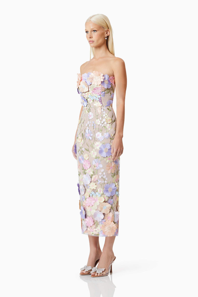 helena strapless midi dress Katie was so gorgeous in the Elliatt Helena Strapless Midi in the Darker colour way, we had to obsess over the pictures a bit more such a fun and stylish dress