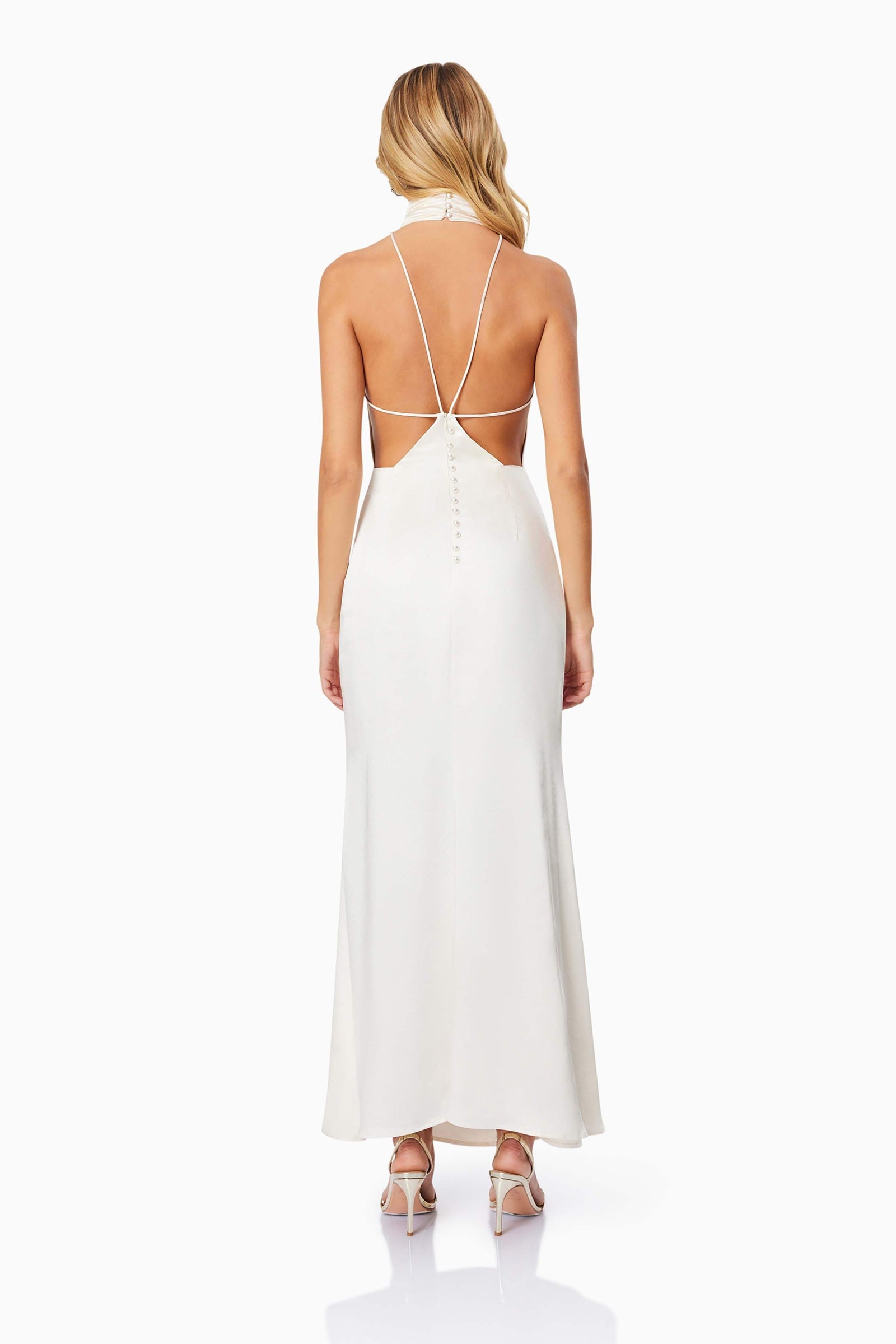 Faith Deep Neckline Maxi Dress In White – Elliatt