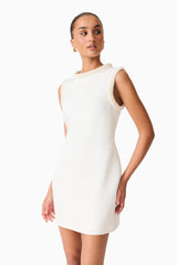 Brunette model wearing Sia Shift Mini Dress close up looking away shot