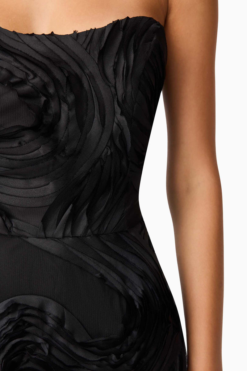 Brunette model wearing Asher Sweetheart Midi Dress in Black detailing shot