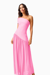 Brunette model wearing the Jesselle Off The Shoulder Gown in Pink close up shot