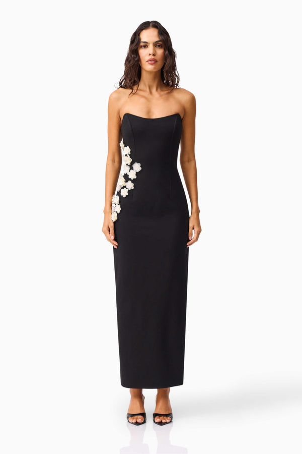 Brunette model wearing the Yasmine Strapless Maxi Dress in Black front shot 