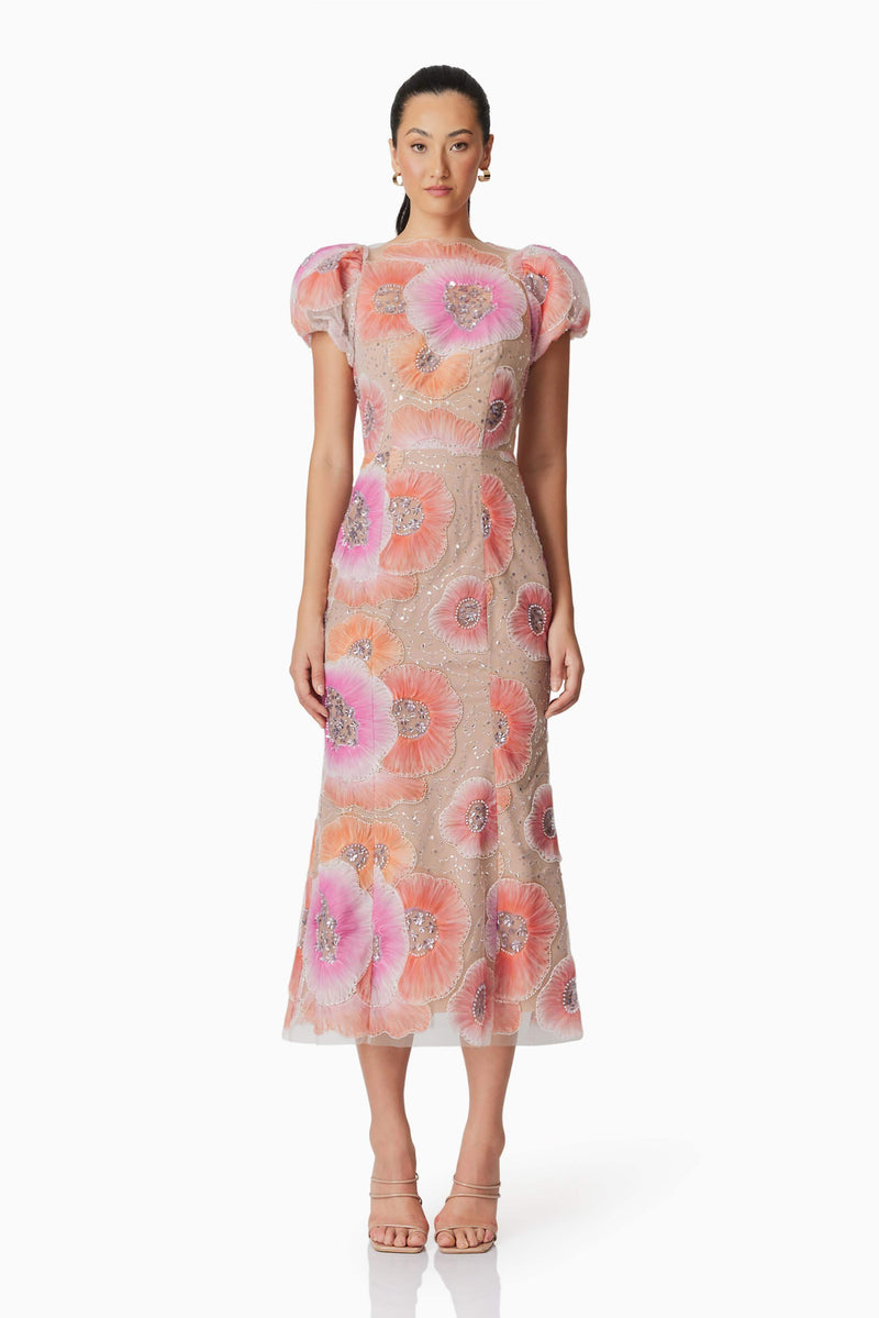 elliatt floral lace midi dress Rent Flora Lace Midi Dress In Green - Elliatt