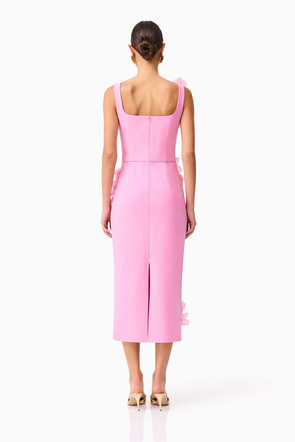 chantelle 3d midi dress in blue Chantelle 3D Midi Dress in Pink