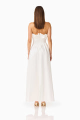Brunette model wearing the Laurel Sleeveless Maxi Dress in Pearl White back shot 