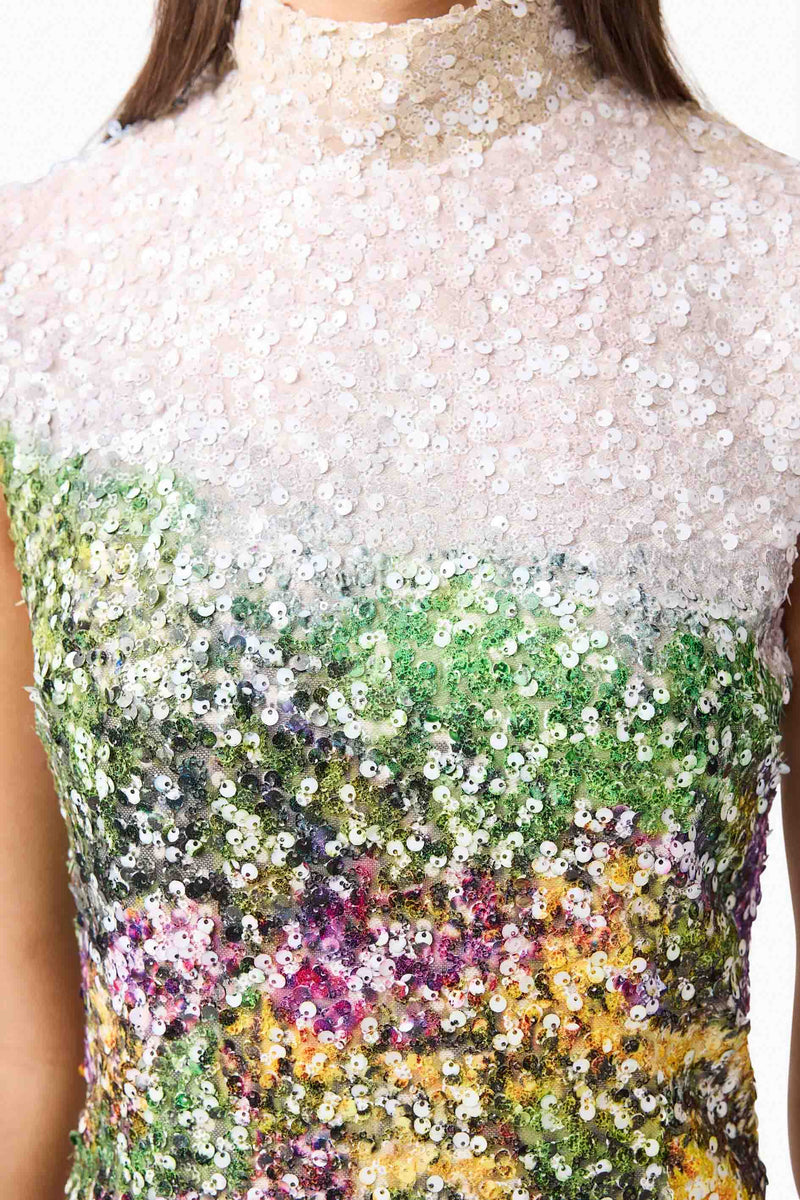 Brunette model wearing the Arden Shift Mini Dress in Multi Ombre detail shot